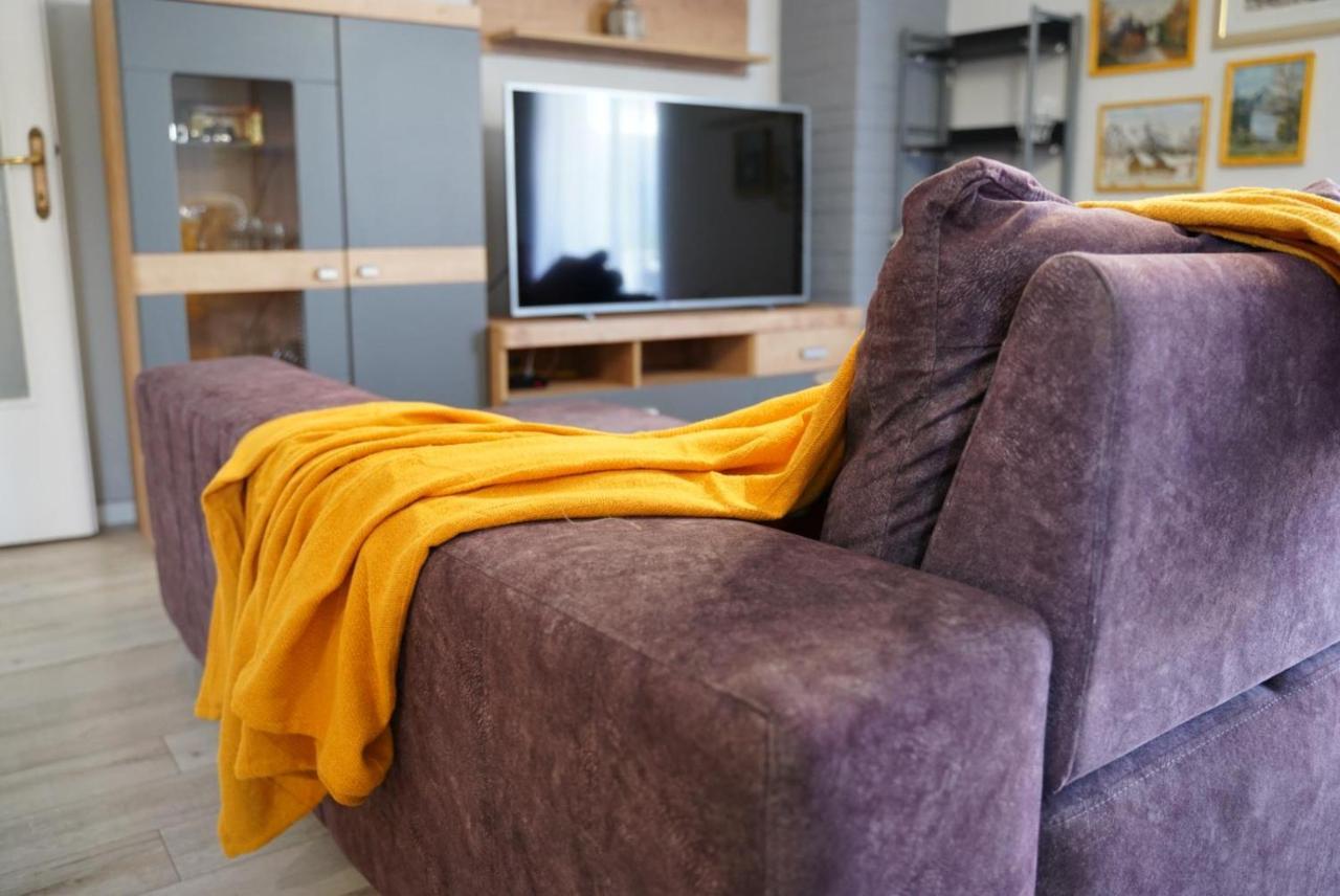 Apartment For 6 + Free Parking Place 扎达尔 外观 照片